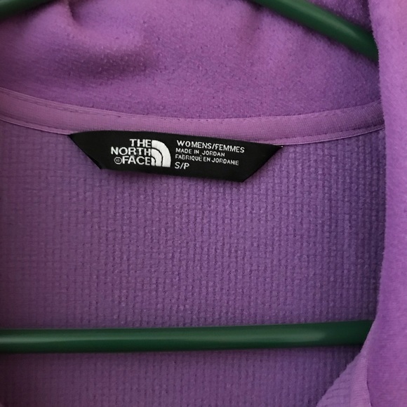 North face zip up jacket - Picture 3 of 4